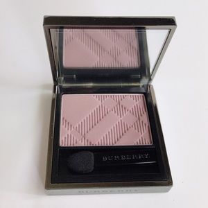 Burberry Sheer Eyeshadow in Antique Rose